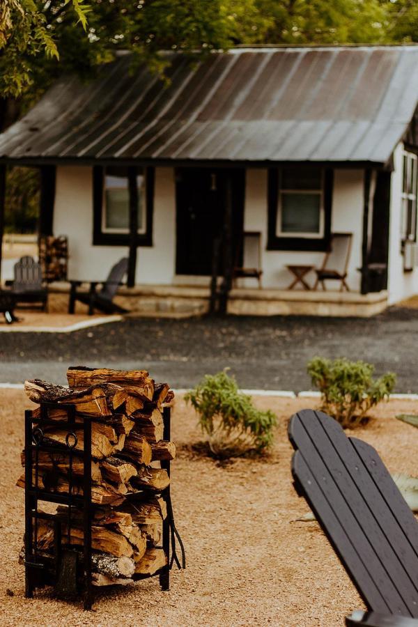 The Vaquero Motel แบนเดอรา ภายนอก รูปภาพ