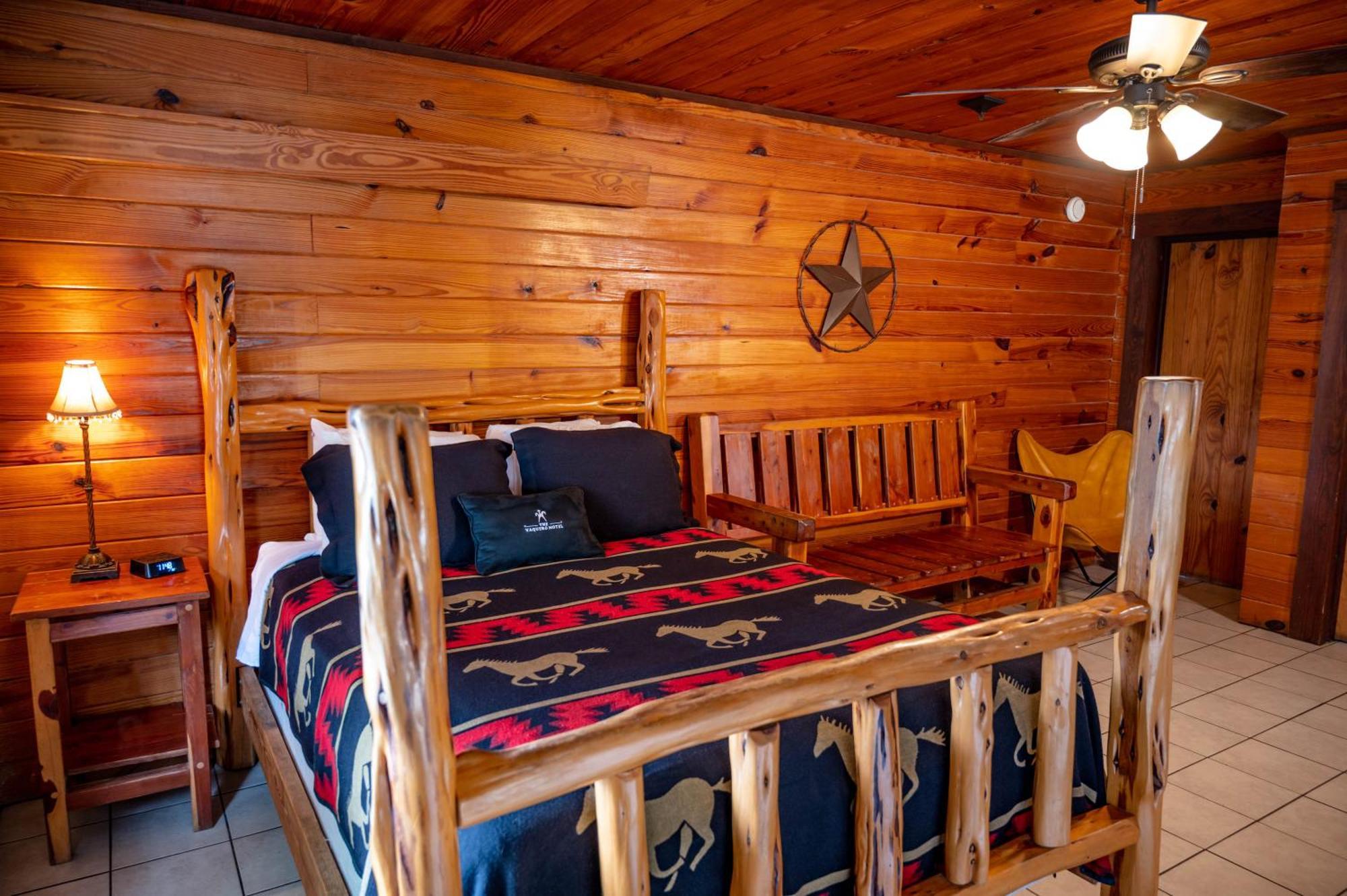 The Vaquero Motel แบนเดอรา ห้อง รูปภาพ